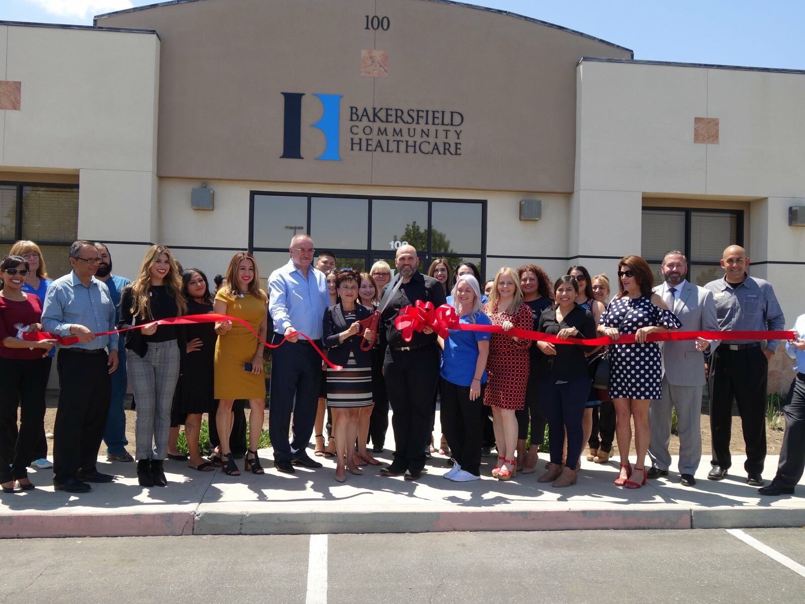 Bakersfield Community Health Care ribbon cutting